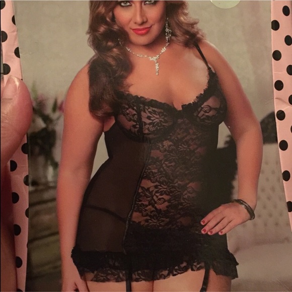 Black Lace Chemise - Picture 1 of 2